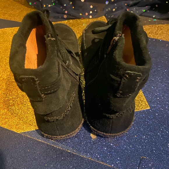 UGG SUEDE MOCASSIN SHEARLING STRAPPY WINTER Boots 8 GORG FLAW - Picture 5 of 15